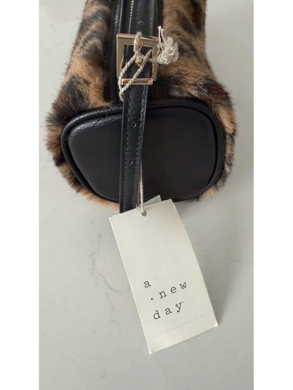 A New Day Faux Fur Leopard Print Shoulder Handbag - Picture 5 of 5